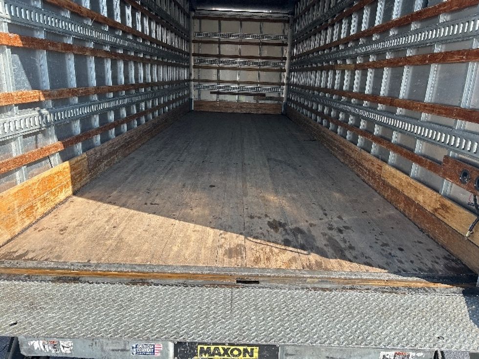 Medium Duty Box Truck-Light and Medium Duty Trucks-Freightliner-2019-M2-Atlanta-GA-159,365\n\t\tmiles-$ 54,250 - Image 10