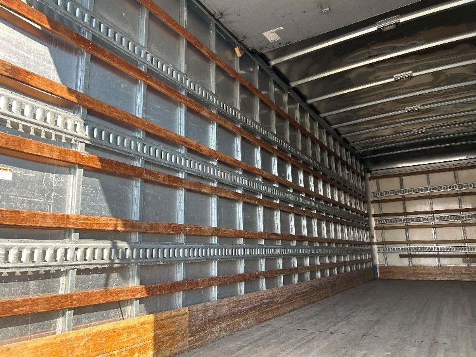 Medium Duty Box Truck-Light and Medium Duty Trucks-Freightliner-2019-M2-Atlanta-GA-159,365\n\t\tmiles-$ 54,250 - Image 11