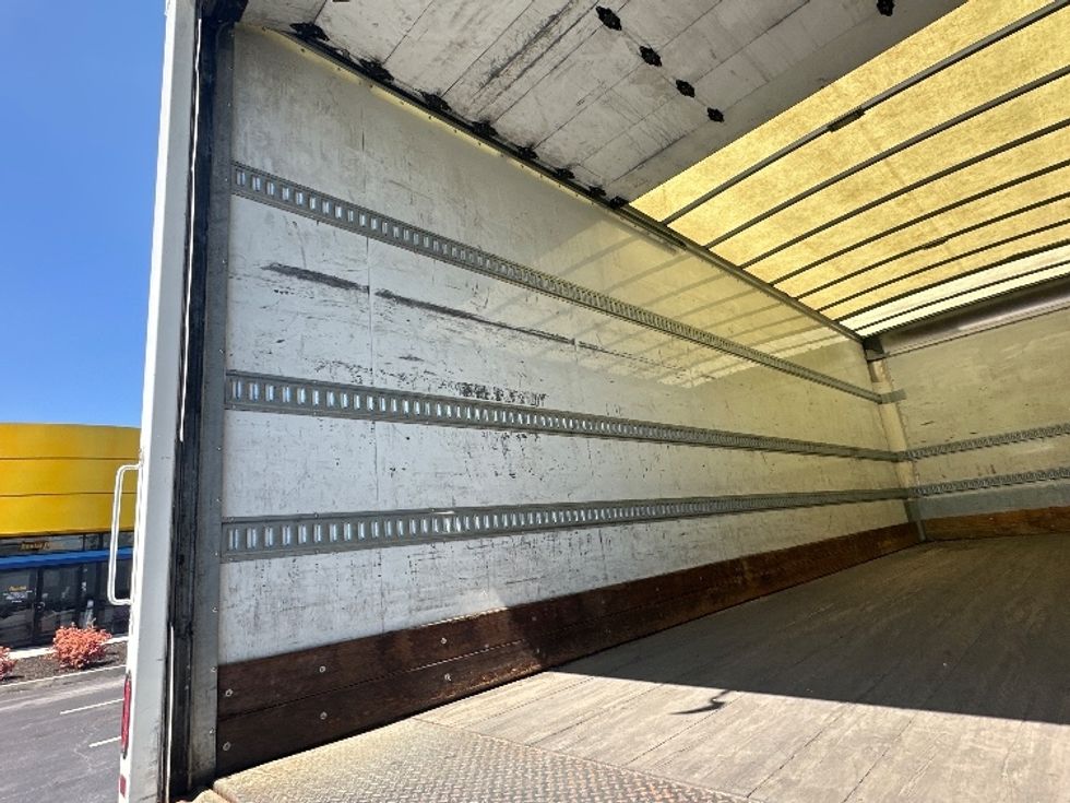 Medium Duty Box Truck-Light and Medium Duty Trucks-Freightliner-2019-M2-Atlanta-GA-167,445\n\t\tmiles-$ 52,500 - Image 10