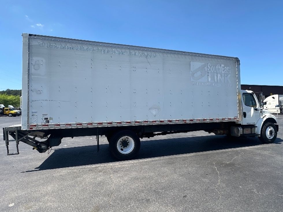 Medium Duty Box Truck-Light and Medium Duty Trucks-Freightliner-2019-M2-Atlanta-GA-167,445\n\t\tmiles-$ 52,500 - Image 14