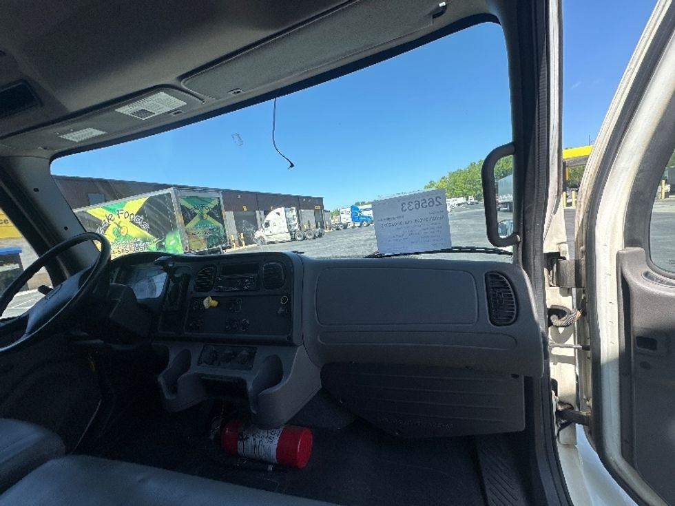 Medium Duty Box Truck-Light and Medium Duty Trucks-Freightliner-2019-M2-Atlanta-GA-167,445\n\t\tmiles-$ 52,500 - Image 20