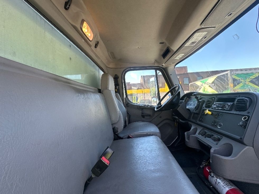 Medium Duty Box Truck-Light and Medium Duty Trucks-Freightliner-2019-M2-Atlanta-GA-167,445\n\t\tmiles-$ 52,500 - Image 21