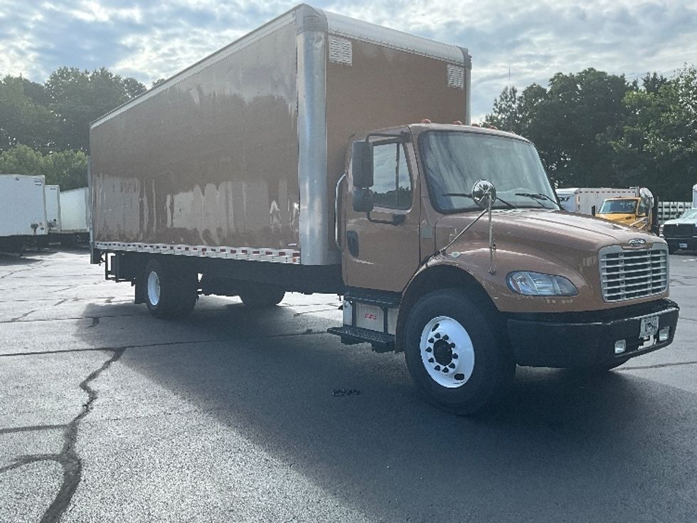 Medium Duty Box Truck-Light and Medium Duty Trucks-Freightliner-2019-M2-Atlanta-GA-279,469\n\t\tmiles-$ 38,750 - Image 1