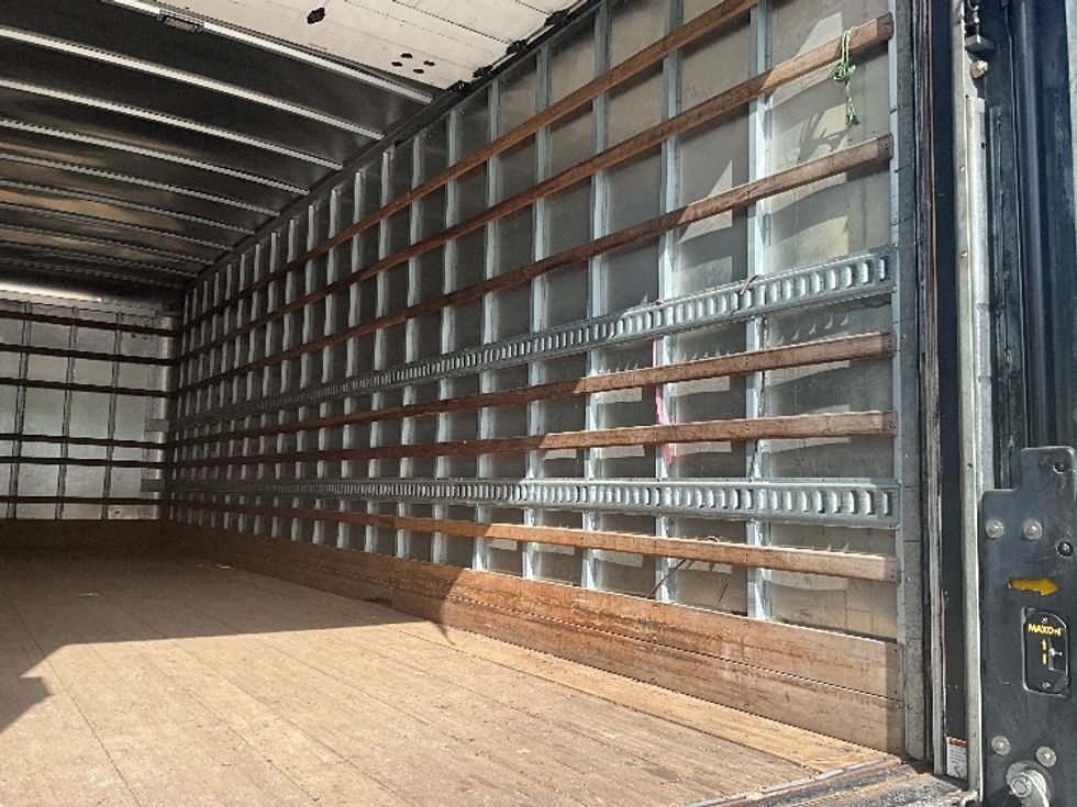 Medium Duty Box Truck-Light and Medium Duty Trucks-Freightliner-2019-M2-Atlanta-GA-279,469\n\t\tmiles-$ 38,750 - Image 12