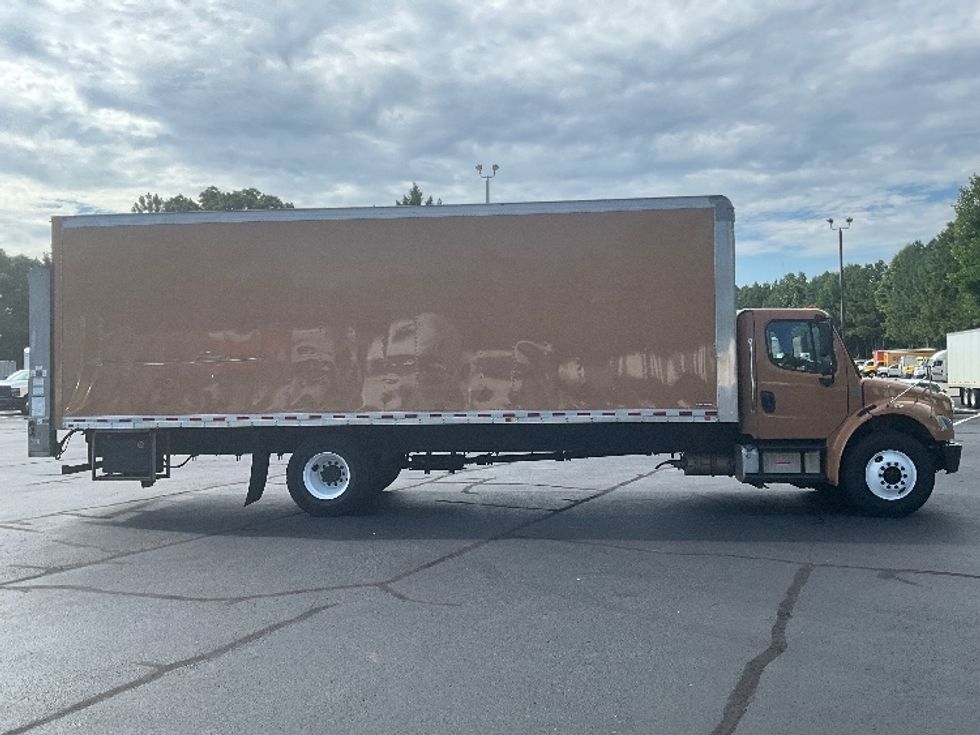 Medium Duty Box Truck-Light and Medium Duty Trucks-Freightliner-2019-M2-Atlanta-GA-279,469\n\t\tmiles-$ 38,750 - Image 15