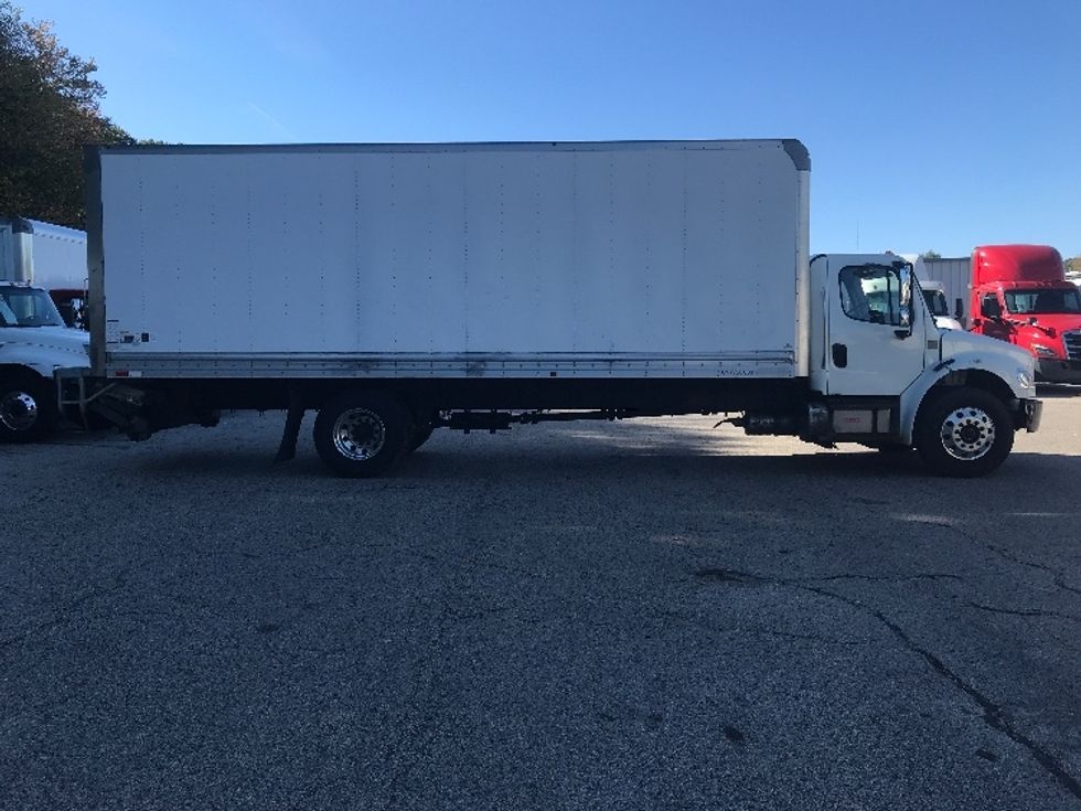 Medium Duty Box Truck-Light and Medium Duty Trucks-Freightliner-2019-M2-Auburn-MA-109,668\n\t\tmiles-$ 54,000 - Image 15
