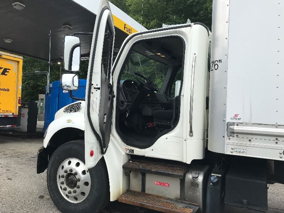 Medium Duty Box Truck-Light and Medium Duty Trucks-Freightliner-2019-M2-Auburn-MA-109,668\n\t\tmiles-$ 54,000 - Image 16