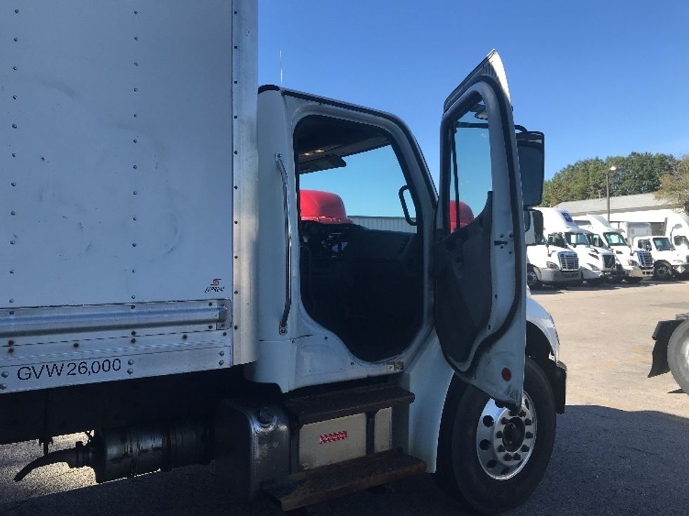 Medium Duty Box Truck-Light and Medium Duty Trucks-Freightliner-2019-M2-Auburn-MA-109,668\n\t\tmiles-$ 54,000 - Image 20