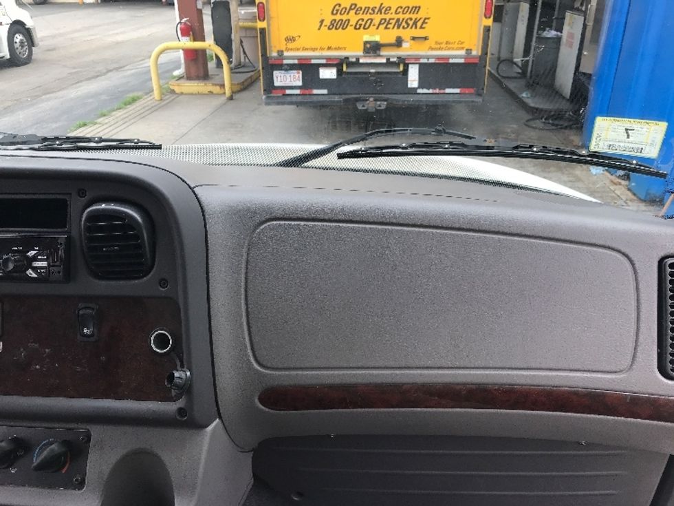 Medium Duty Box Truck-Light and Medium Duty Trucks-Freightliner-2019-M2-Auburn-MA-109,668\n\t\tmiles-$ 54,000 - Image 21