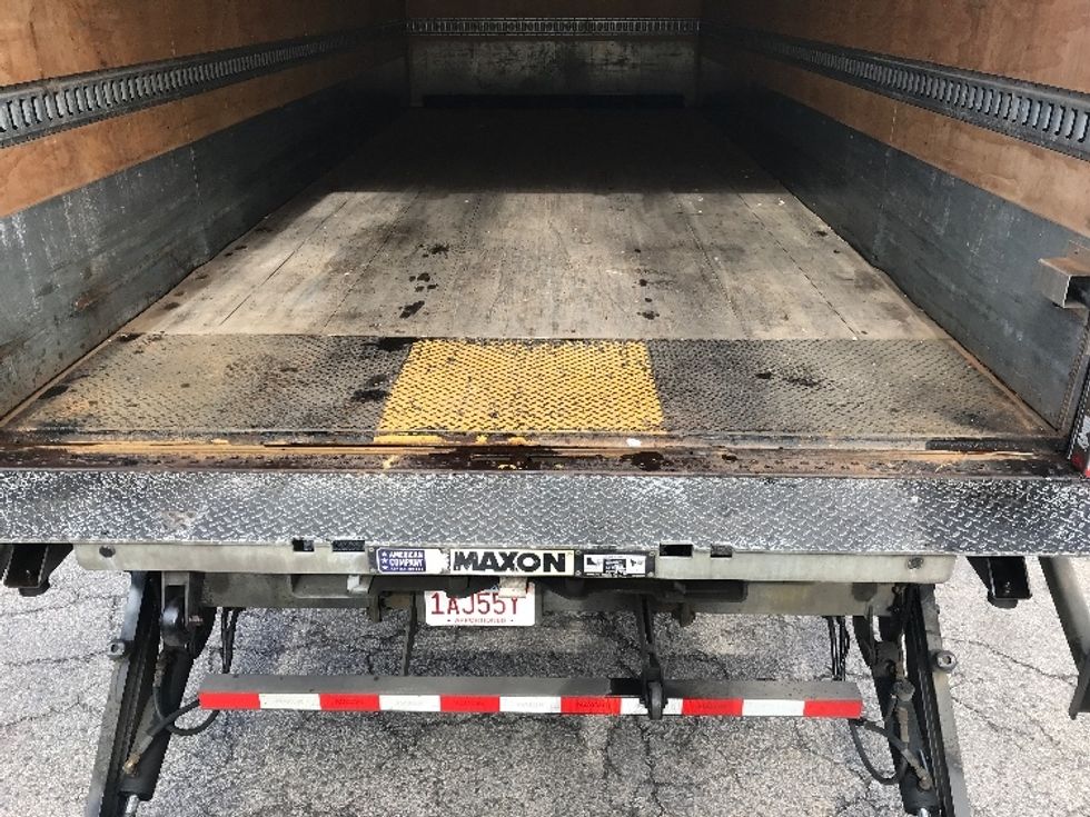 Medium Duty Box Truck-Light and Medium Duty Trucks-Freightliner-2019-M2-Auburn-MA-163,718\n\t\tmiles-$ 41,750 - Image 10