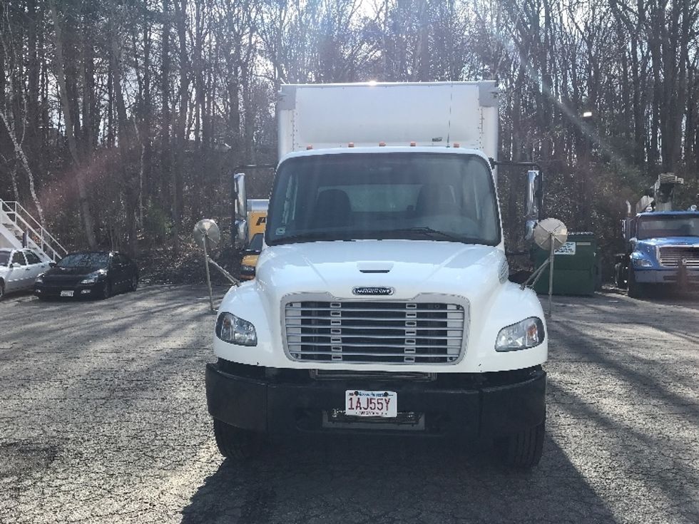 2019 Freightliner M2 106 Medium Duty photo 2