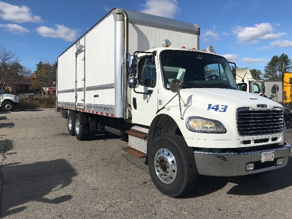 Medium Duty Box Truck-Light and Medium Duty Trucks-Freightliner-2019-M2-Auburn-MA-236,733\n\t\tmiles-$ 53,250 - Image 1
