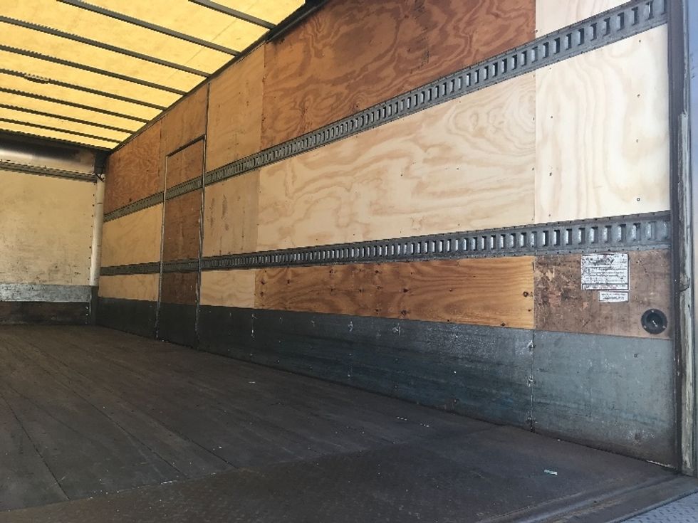 Medium Duty Box Truck-Light and Medium Duty Trucks-Freightliner-2019-M2-Auburn-MA-236,733\n\t\tmiles-$ 53,250 - Image 12