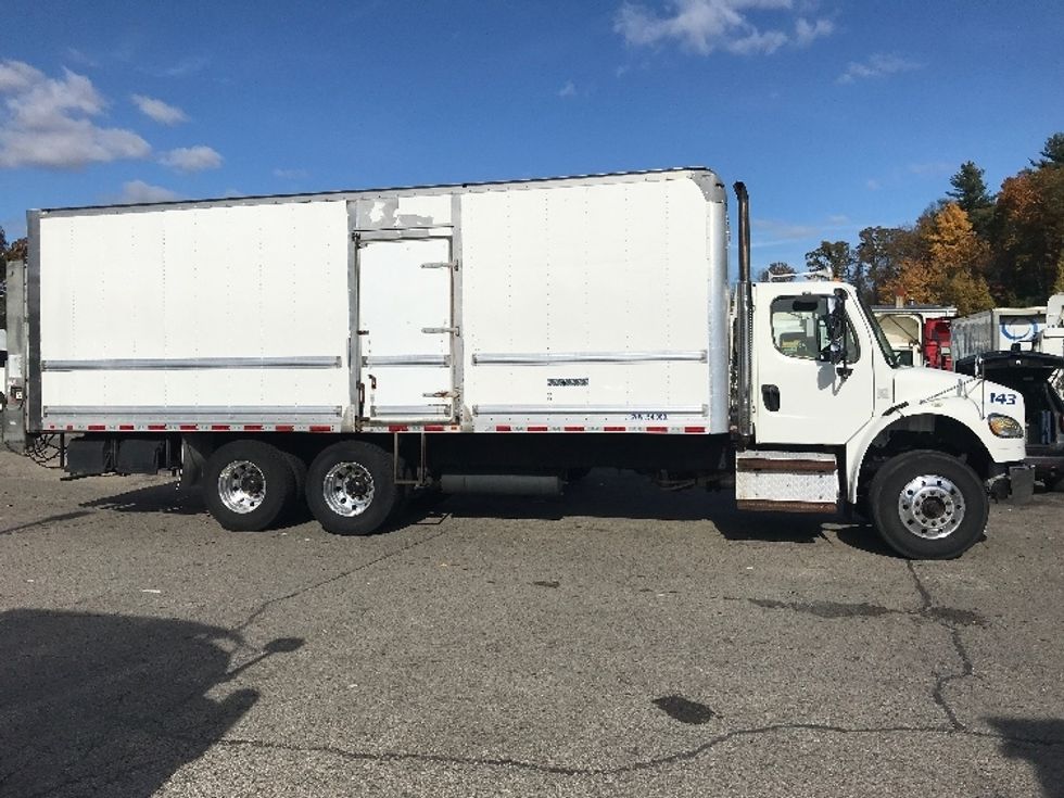 Medium Duty Box Truck-Light and Medium Duty Trucks-Freightliner-2019-M2-Auburn-MA-236,733\n\t\tmiles-$ 53,250 - Image 15
