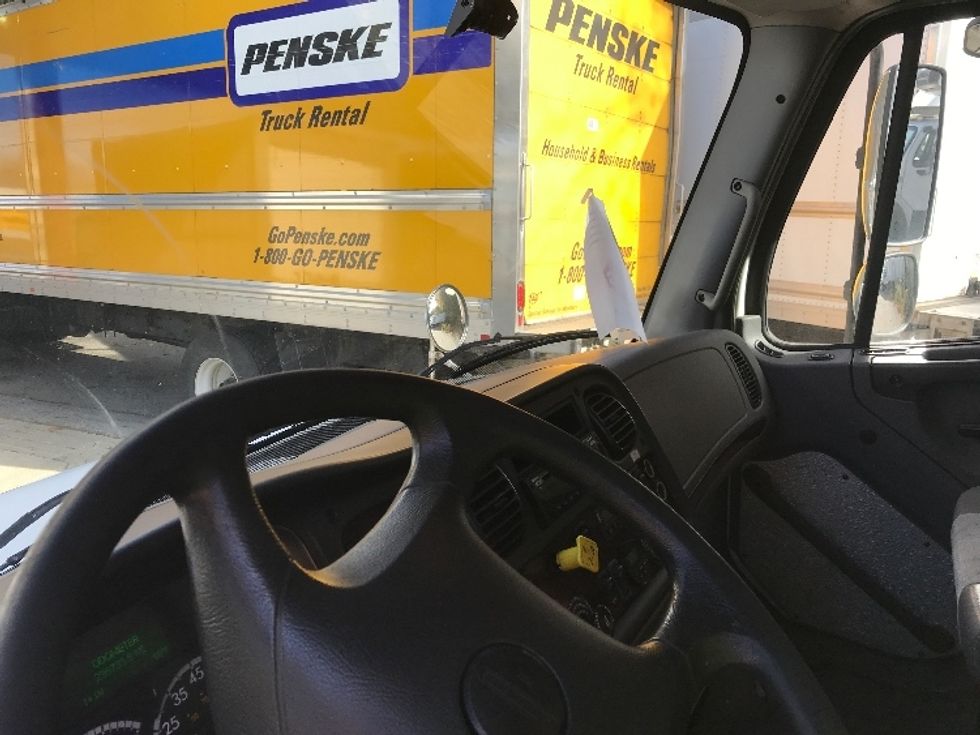 Medium Duty Box Truck-Light and Medium Duty Trucks-Freightliner-2019-M2-Auburn-MA-236,733\n\t\tmiles-$ 53,250 - Image 17