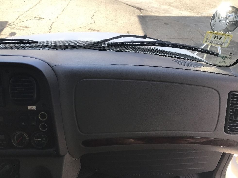 Medium Duty Box Truck-Light and Medium Duty Trucks-Freightliner-2019-M2-Auburn-MA-236,733\n\t\tmiles-$ 53,250 - Image 21