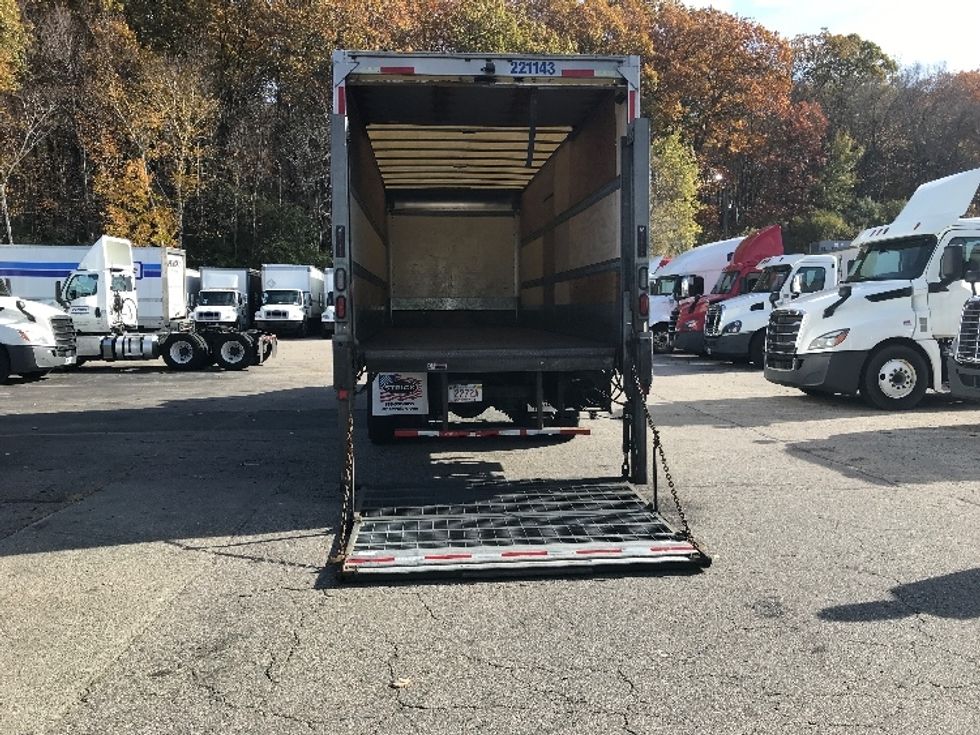 Medium Duty Box Truck-Light and Medium Duty Trucks-Freightliner-2019-M2-Auburn-MA-236,733\n\t\tmiles-$ 53,250 - Image 9