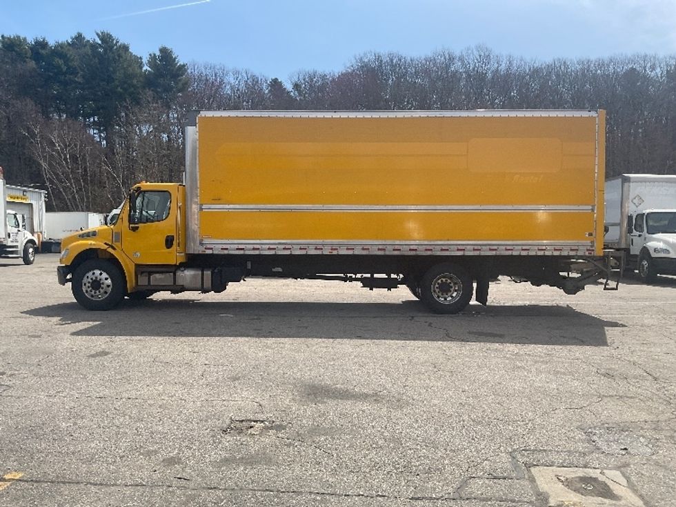 Medium Duty Box Truck-Light and Medium Duty Trucks-Freightliner-2019-M2-Auburn-MA-247,630\n\t\tmiles-$ 28,750 - Image 4