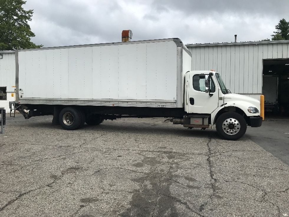 Medium Duty Box Truck-Light and Medium Duty Trucks-Freightliner-2019-M2-Auburn-MA-84,627\n\t\tmiles-$ 56,000 - Image 15