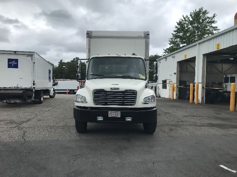 Medium Duty Box Truck-Light and Medium Duty Trucks-Freightliner-2019-M2-Auburn-MA-84,627\n\t\tmiles-$ 56,000 - Image 2