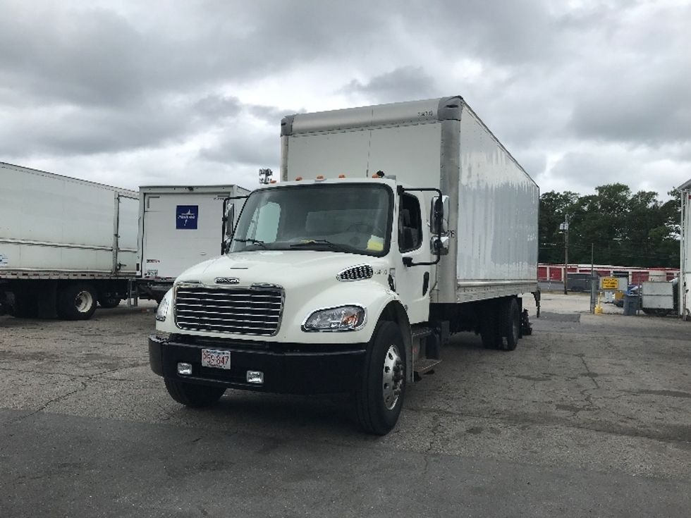 Medium Duty Box Truck-Light and Medium Duty Trucks-Freightliner-2019-M2-Auburn-MA-84,627\n\t\tmiles-$ 56,000 - Image 3