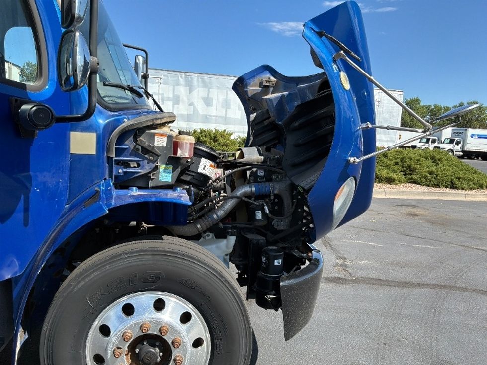 Medium Duty Box Truck-Light and Medium Duty Trucks-Freightliner-2019-M2-Aurora-CO-129,574\n\t\tmiles-$ 54,500 - Image 23