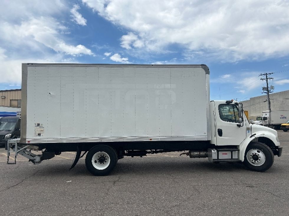 Medium Duty Box Truck-Light and Medium Duty Trucks-Freightliner-2019-M2-Aurora-CO-157,375\n\t\tmiles-$ 48,250 - Image 15