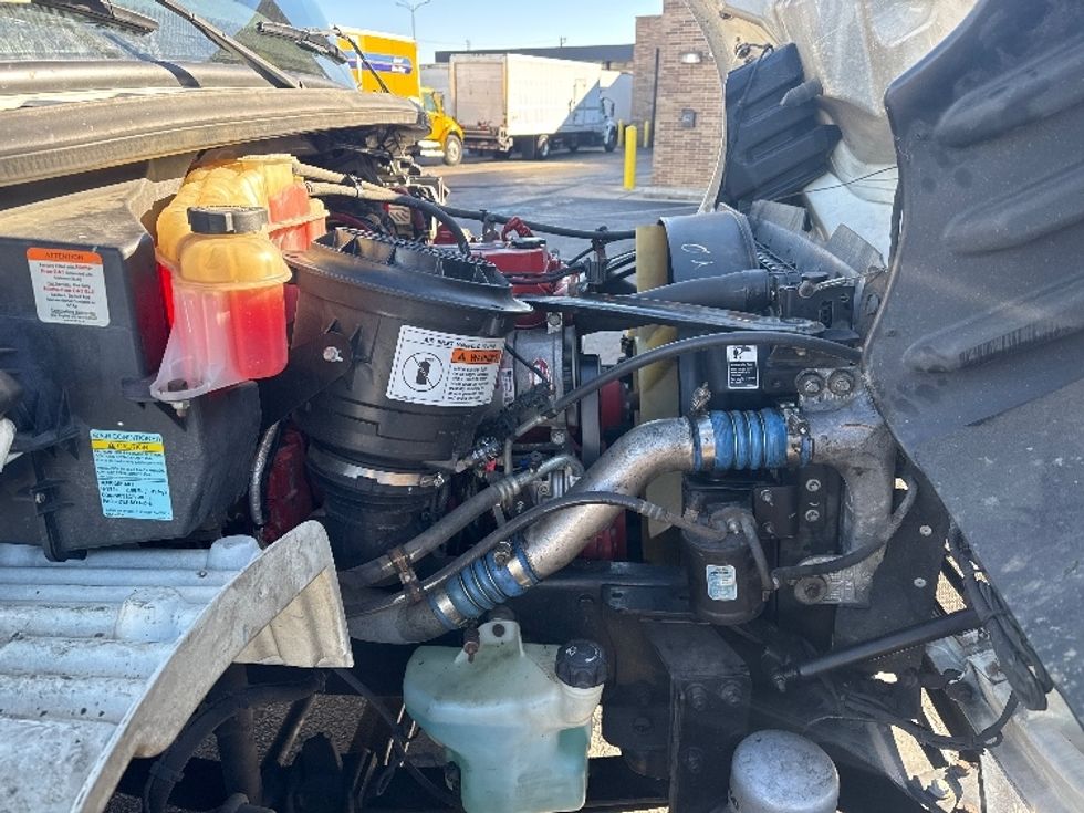 Medium Duty Box Truck-Light and Medium Duty Trucks-Freightliner-2019-M2-Baltimore-MD-121,915\n\t\tmiles-$ 56,000 - Image 23