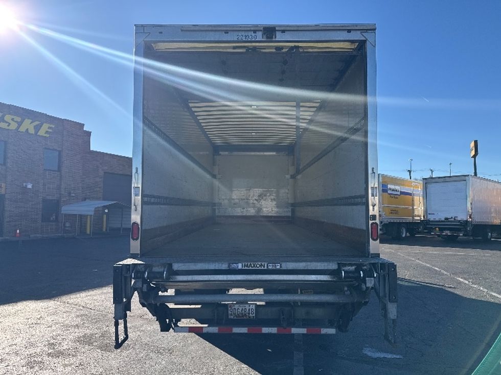 Medium Duty Box Truck-Light and Medium Duty Trucks-Freightliner-2019-M2-Baltimore-MD-121,915\n\t\tmiles-$ 56,000 - Image 8