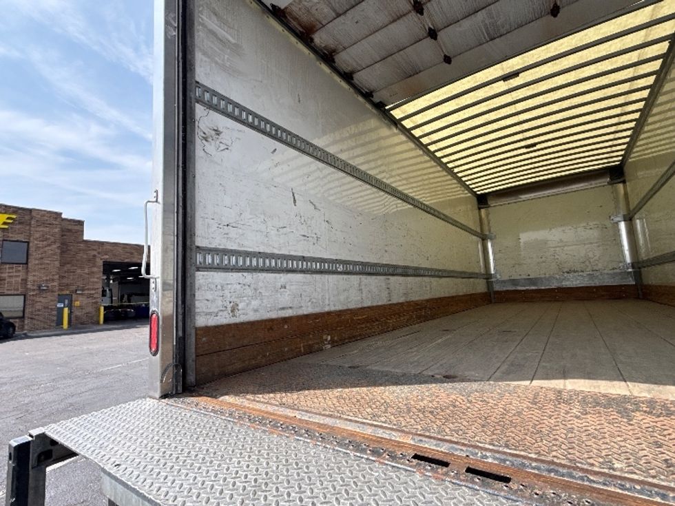 Medium Duty Box Truck-Light and Medium Duty Trucks-Freightliner-2019-M2-Baltimore-MD-148,379\n\t\tmiles-$ 53,250 - Image 11