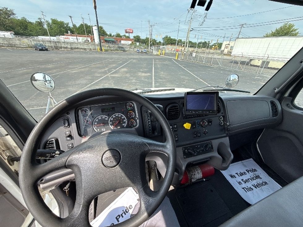 Medium Duty Box Truck-Light and Medium Duty Trucks-Freightliner-2019-M2-Baltimore-MD-148,379\n\t\tmiles-$ 53,250 - Image 18