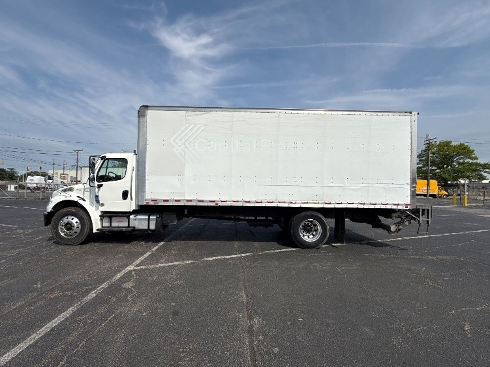 Medium Duty Box Truck-Light and Medium Duty Trucks-Freightliner-2019-M2-Baltimore-MD-148,379\n\t\tmiles-$ 53,250 - Image 4