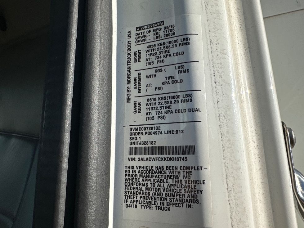 Medium Duty Box Truck-Light and Medium Duty Trucks-Freightliner-2019-M2-Baltimore-MD-172,968\n\t\tmiles-$ 51,000 - Image 25