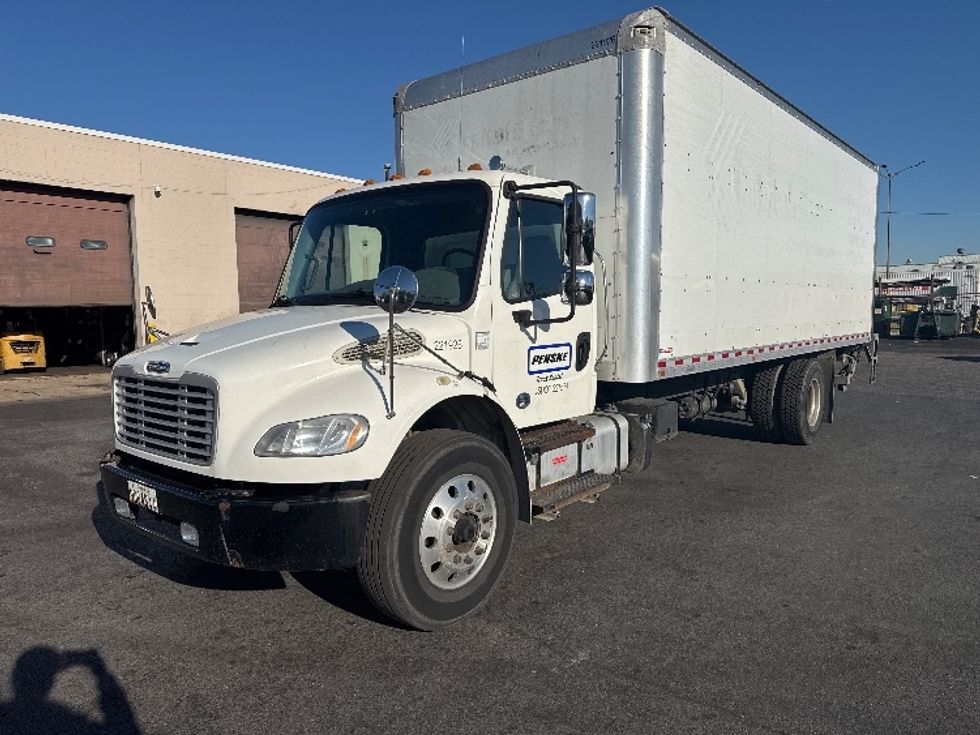 Medium Duty Box Truck-Light and Medium Duty Trucks-Freightliner-2019-M2-Baltimore-MD-184,336\n\t\tmiles-$ 49,250 - Image 3