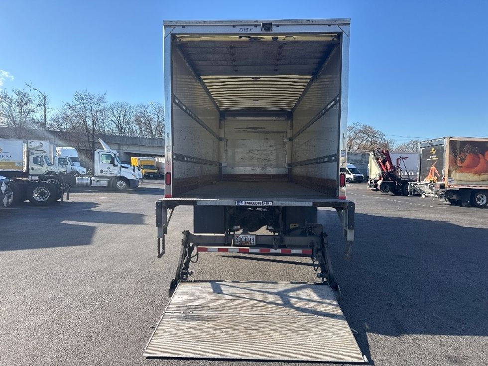 Medium Duty Box Truck-Light and Medium Duty Trucks-Freightliner-2019-M2-Baltimore-MD-184,336\n\t\tmiles-$ 49,250 - Image 9