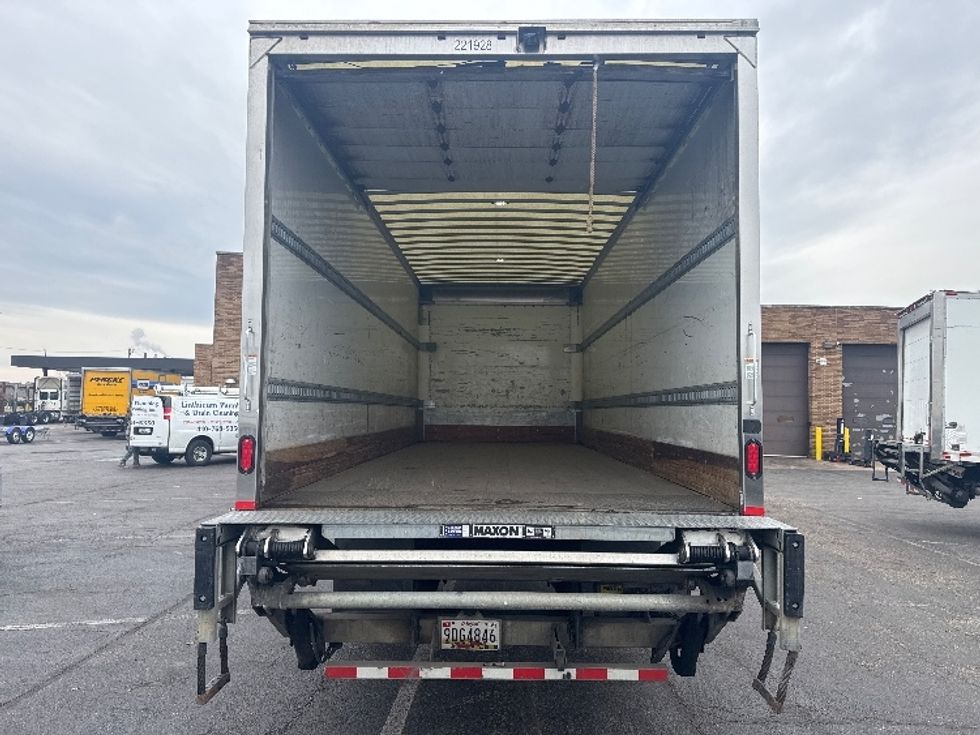 Medium Duty Box Truck-Light and Medium Duty Trucks-Freightliner-2019-M2-Baltimore-MD-203,634\n\t\tmiles-$ 46,500 - Image 8