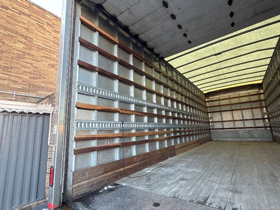 Medium Duty Box Truck-Light and Medium Duty Trucks-Freightliner-2019-M2-Baltimore-MD-213,624\n\t\tmiles-$ 43,000 - Image 11