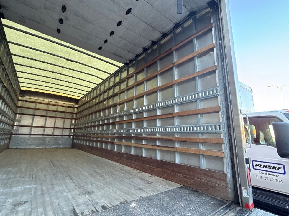 Medium Duty Box Truck-Light and Medium Duty Trucks-Freightliner-2019-M2-Baltimore-MD-213,624\n\t\tmiles-$ 43,000 - Image 12