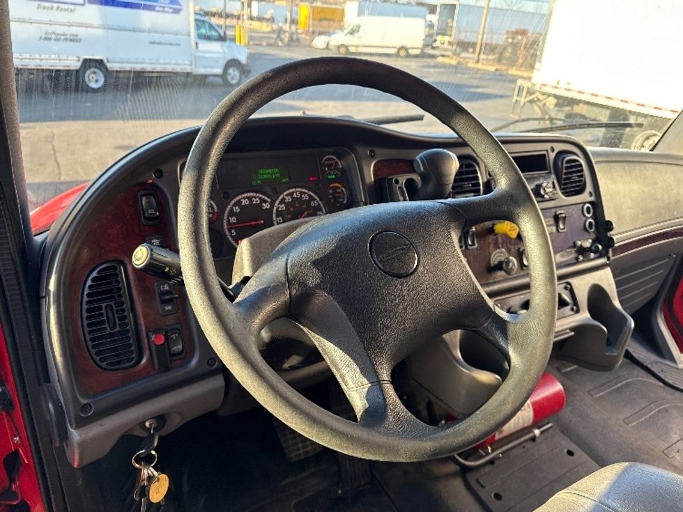 Medium Duty Box Truck-Light and Medium Duty Trucks-Freightliner-2019-M2-Baltimore-MD-213,624\n\t\tmiles-$ 43,000 - Image 17