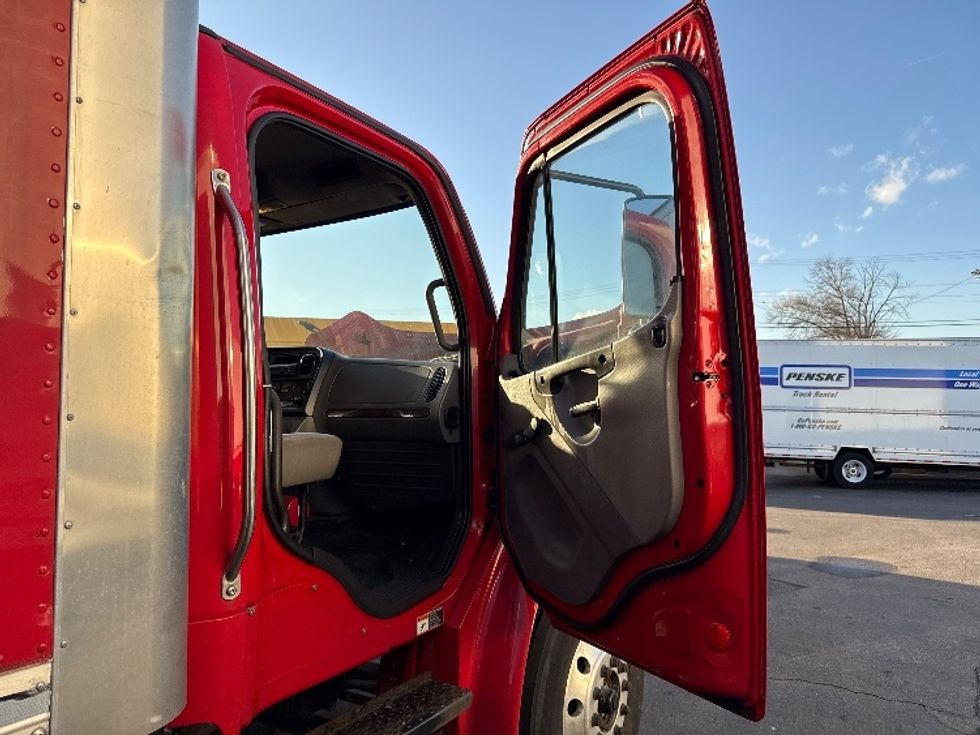 Medium Duty Box Truck-Light and Medium Duty Trucks-Freightliner-2019-M2-Baltimore-MD-213,624\n\t\tmiles-$ 43,000 - Image 20