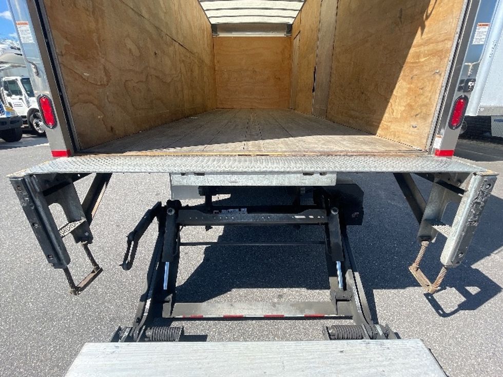 Medium Duty Box Truck-Light and Medium Duty Trucks-Freightliner-2019-M2-Baltimore-MD-213,853\n\t\tmiles-$ 44,750 - Image 10