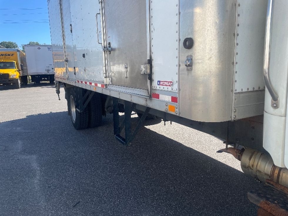 Medium Duty Box Truck-Light and Medium Duty Trucks-Freightliner-2019-M2-Baltimore-MD-213,853\n\t\tmiles-$ 44,750 - Image 14
