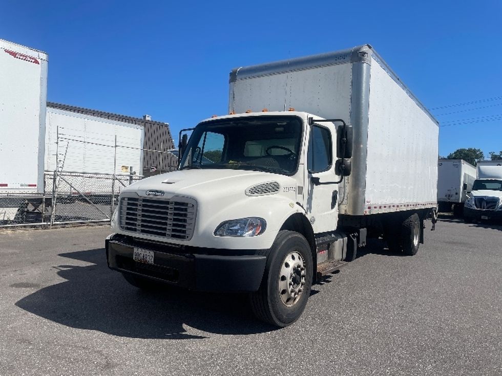 Medium Duty Box Truck-Light and Medium Duty Trucks-Freightliner-2019-M2-Baltimore-MD-213,853\n\t\tmiles-$ 44,750 - Image 3