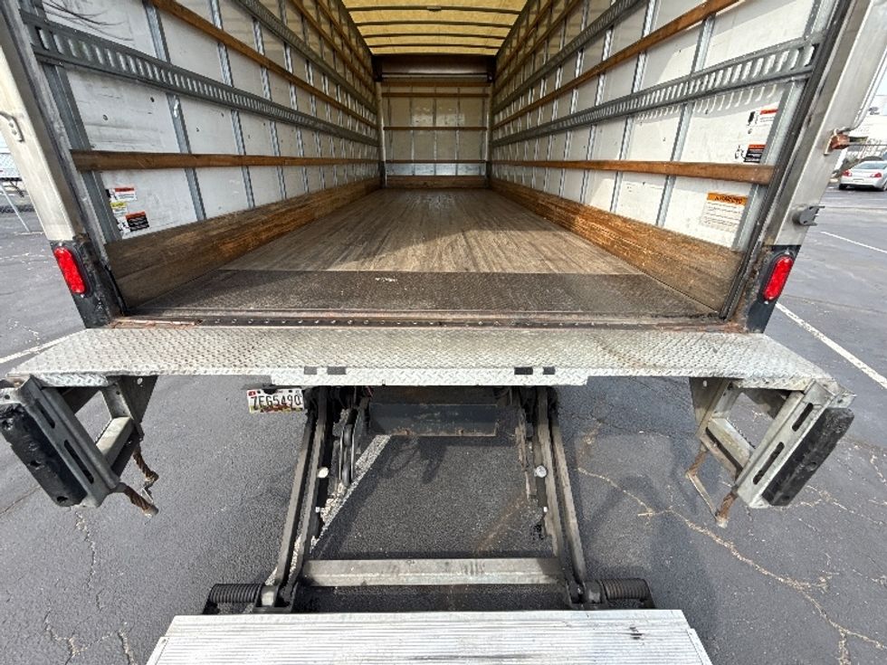Medium Duty Box Truck-Light and Medium Duty Trucks-Freightliner-2019-M2-Baltimore-MD-223,948\n\t\tmiles-$ 43,750 - Image 10