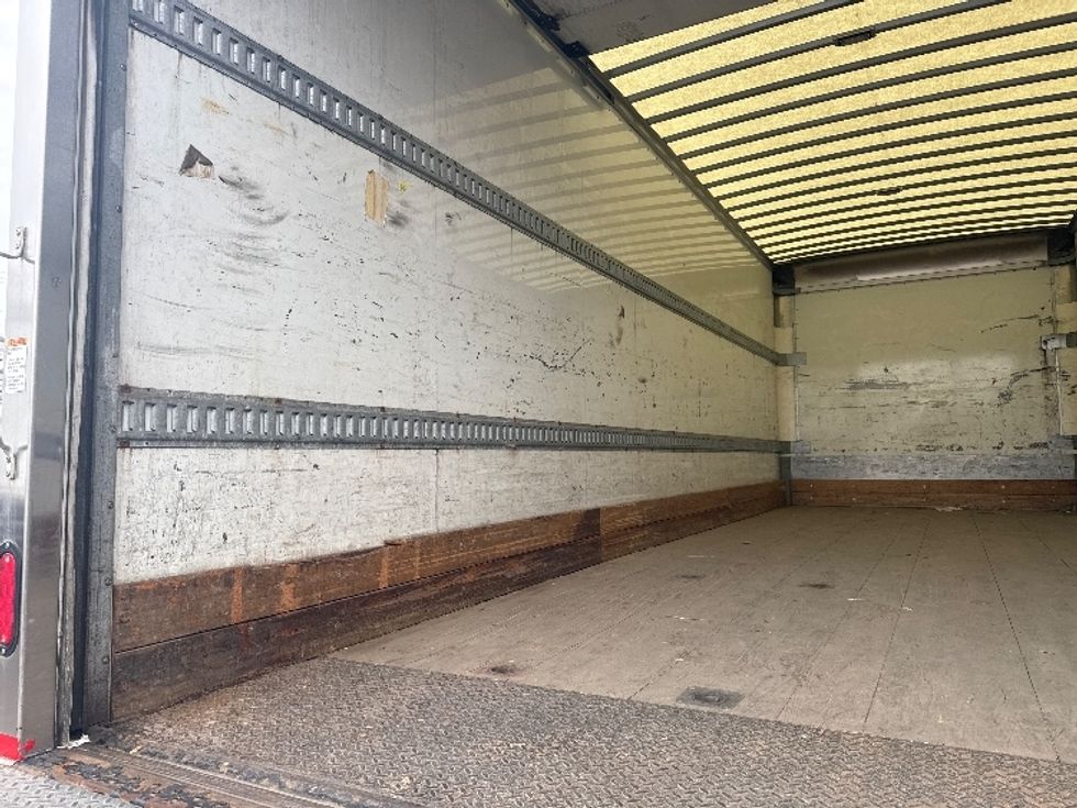 Medium Duty Box Truck-Light and Medium Duty Trucks-Freightliner-2019-M2-Baltimore-MD-229,732\n\t\tmiles-$ 42,500 - Image 11