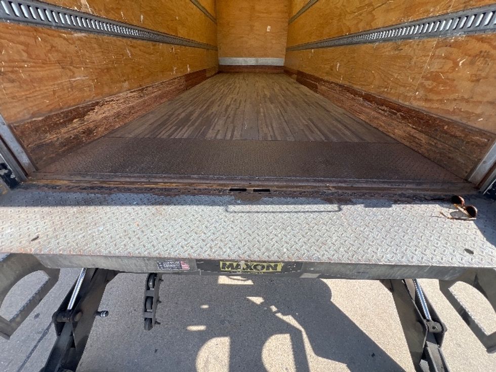 Medium Duty Box Truck-Light and Medium Duty Trucks-Freightliner-2019-M2-Baltimore-MD-250,325\n\t\tmiles-$ 33,000 - Image 10