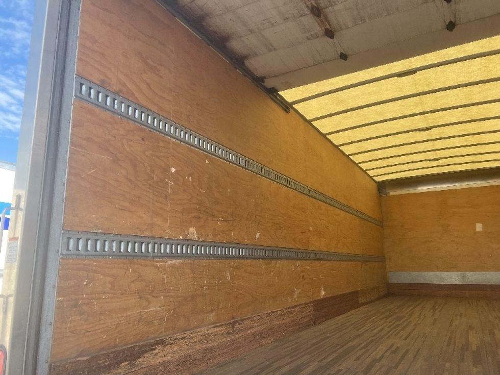 Medium Duty Box Truck-Light and Medium Duty Trucks-Freightliner-2019-M2-Baltimore-MD-250,325\n\t\tmiles-$ 33,000 - Image 11