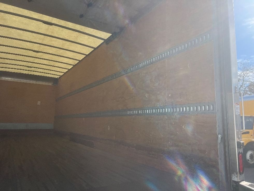Medium Duty Box Truck-Light and Medium Duty Trucks-Freightliner-2019-M2-Baltimore-MD-250,325\n\t\tmiles-$ 33,000 - Image 12