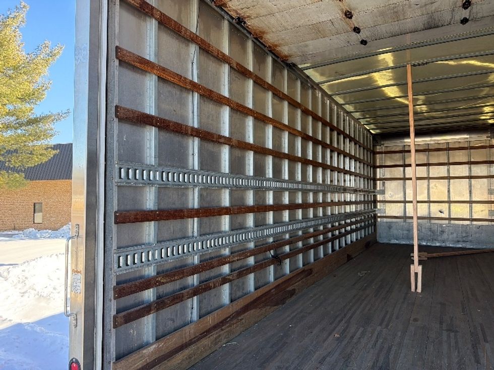 Medium Duty Box Truck-Light and Medium Duty Trucks-Freightliner-2019-M2-Baltimore-MD-257,802\n\t\tmiles-$ 37,500 - Image 11