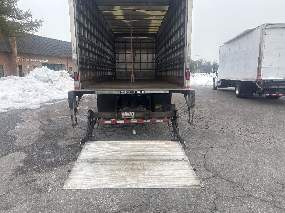 Medium Duty Box Truck-Light and Medium Duty Trucks-Freightliner-2019-M2-Baltimore-MD-257,802\n\t\tmiles-$ 37,500 - Image 9